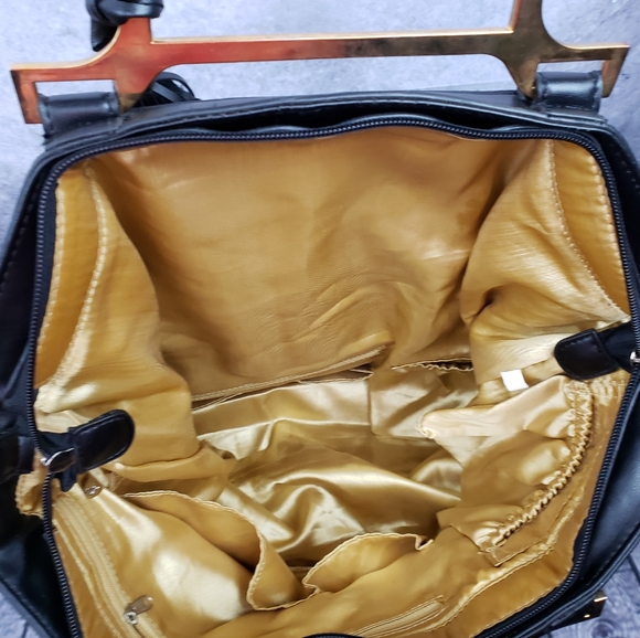 JM New York, Hand Bag, Black Leather. Large sz. Gently used - Picture 6 of 6